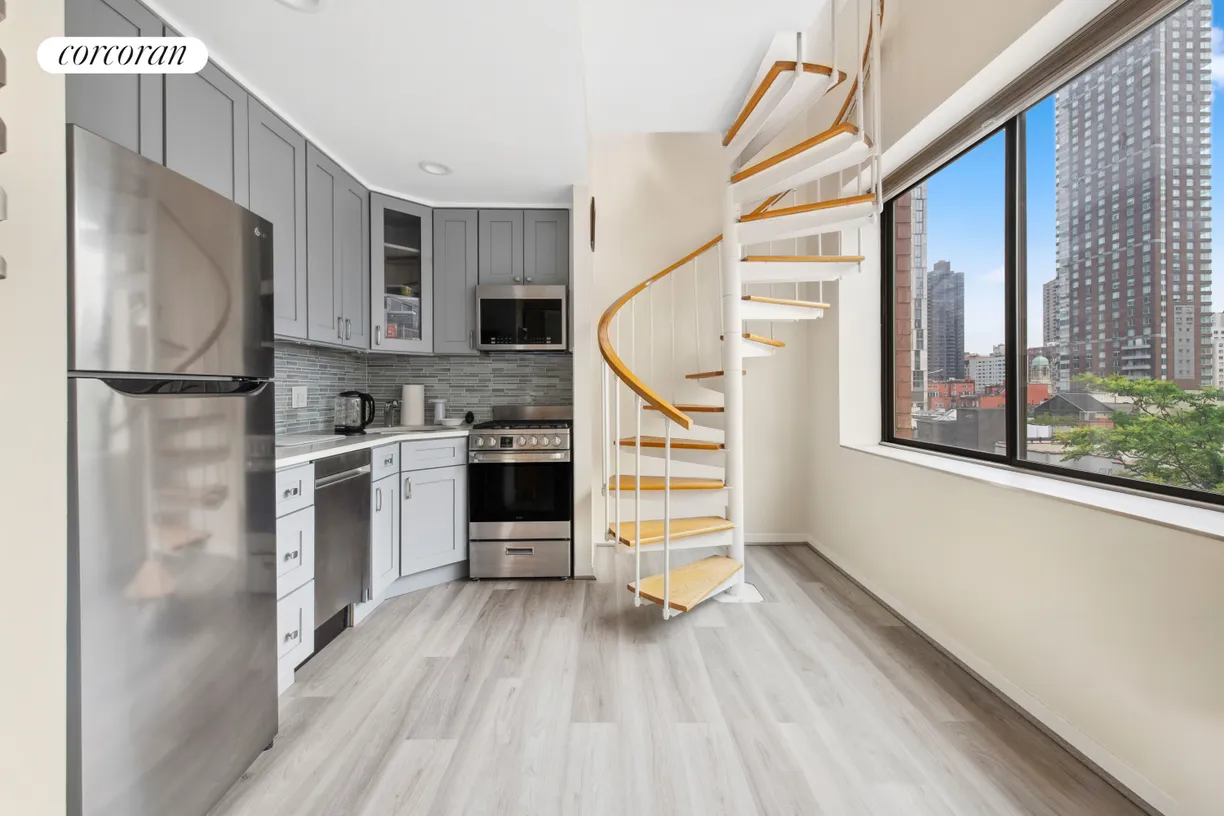 New York City Real Estate | View 300 East 90th Street, 9A | room 1