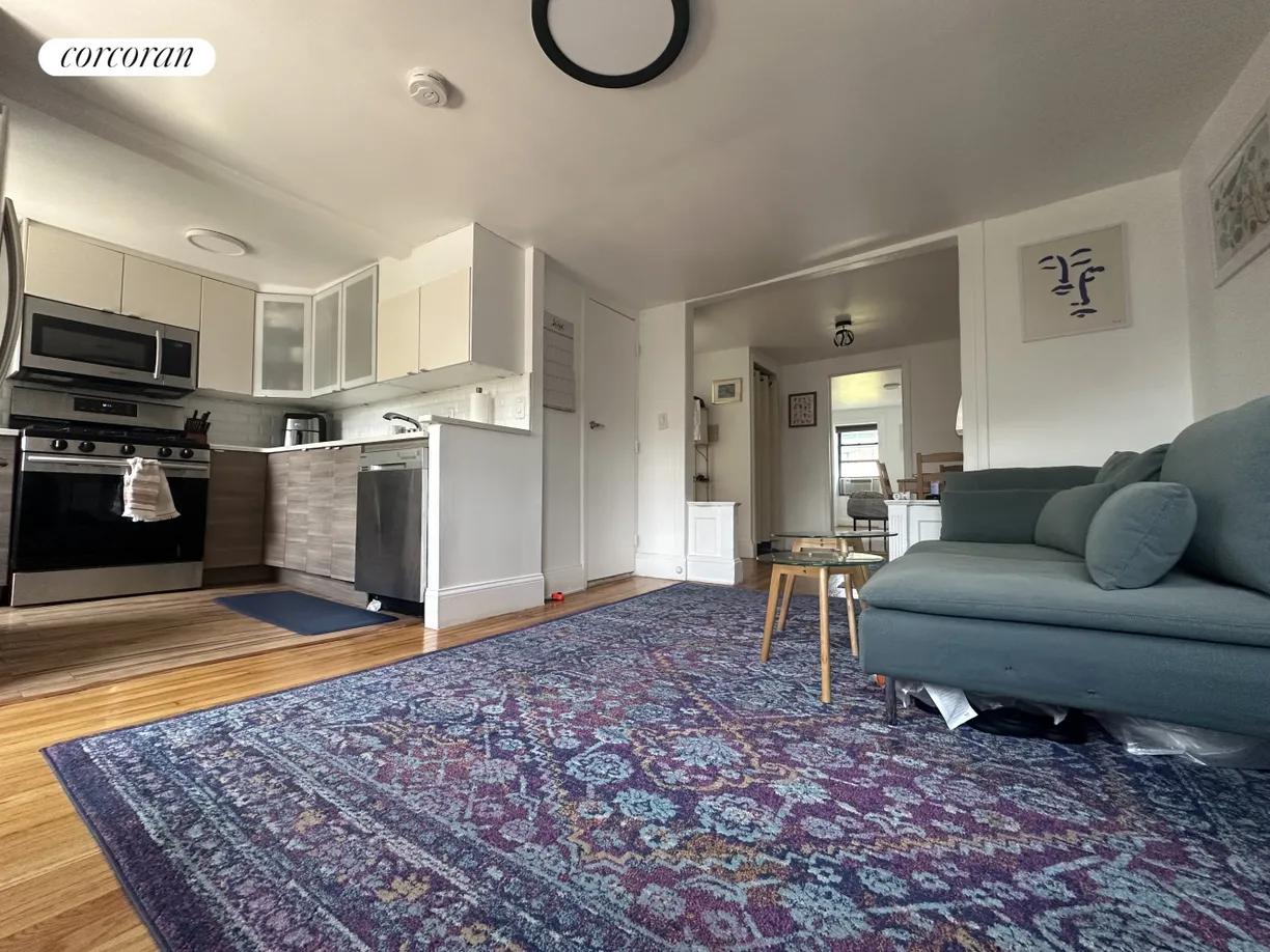 New York City Real Estate | View 714 Lafayette Avenue, 3 | 1 Bed, 1 Bath