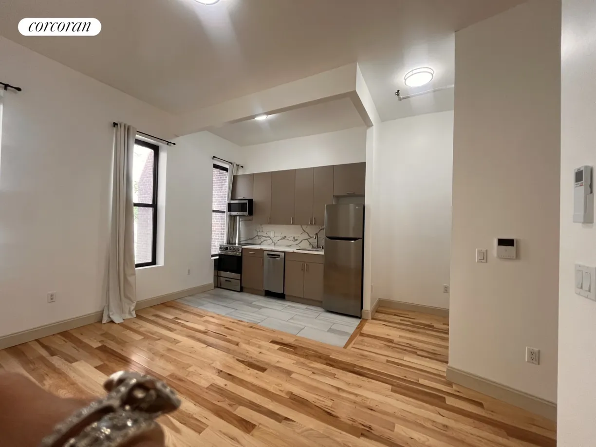 New York City Real Estate | View 47 West 71st Street, 3R | room 1