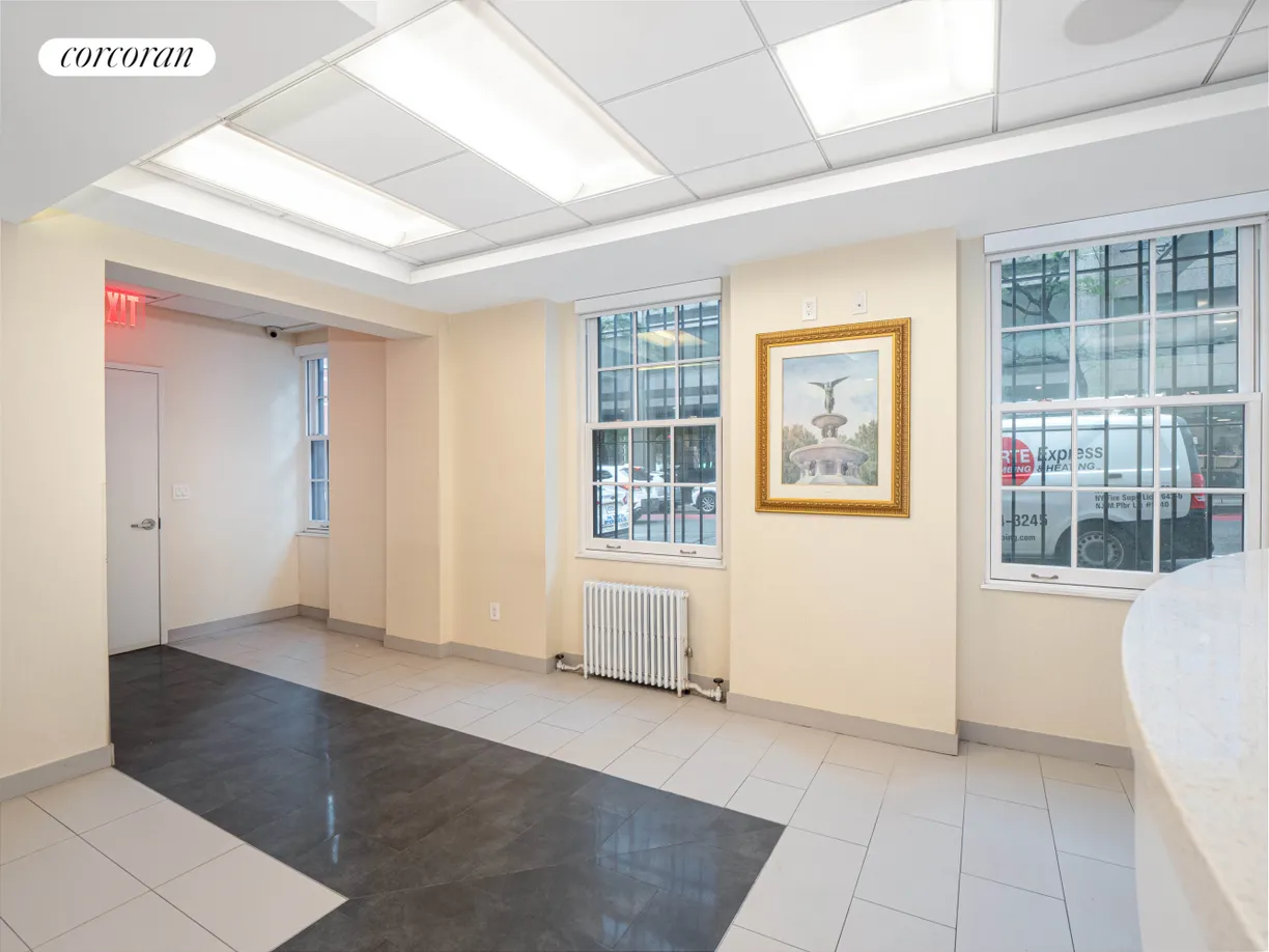 New York City Real Estate | View 903 Lexington Avenue, GF | room 1