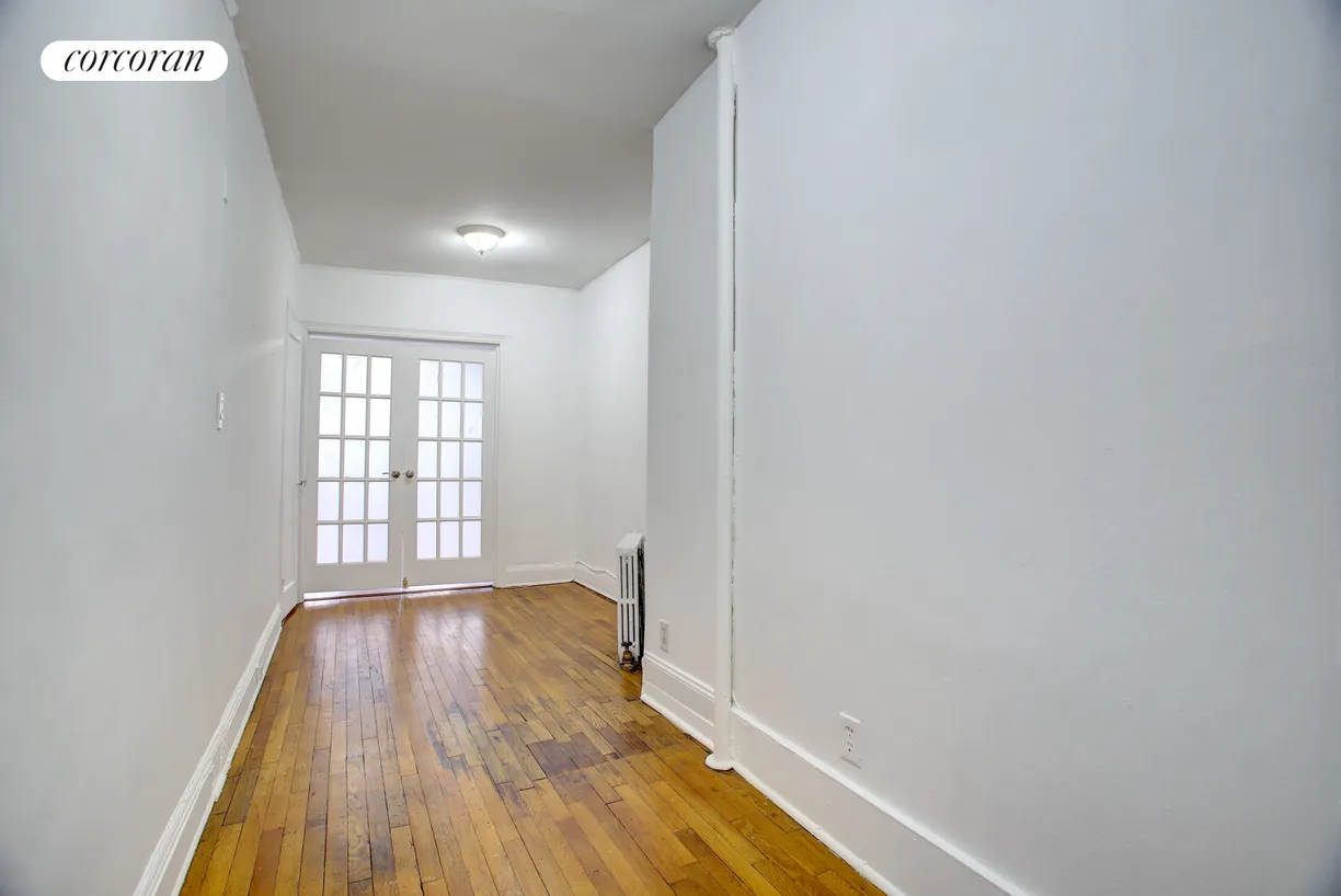 New York City Real Estate | View 410 East 59th Street, 1A | Living Room