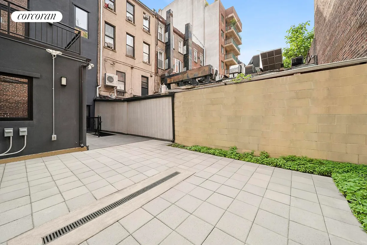 New York City Real Estate | View 317 West 51st Street, GR | 3 Beds, 2 Baths
