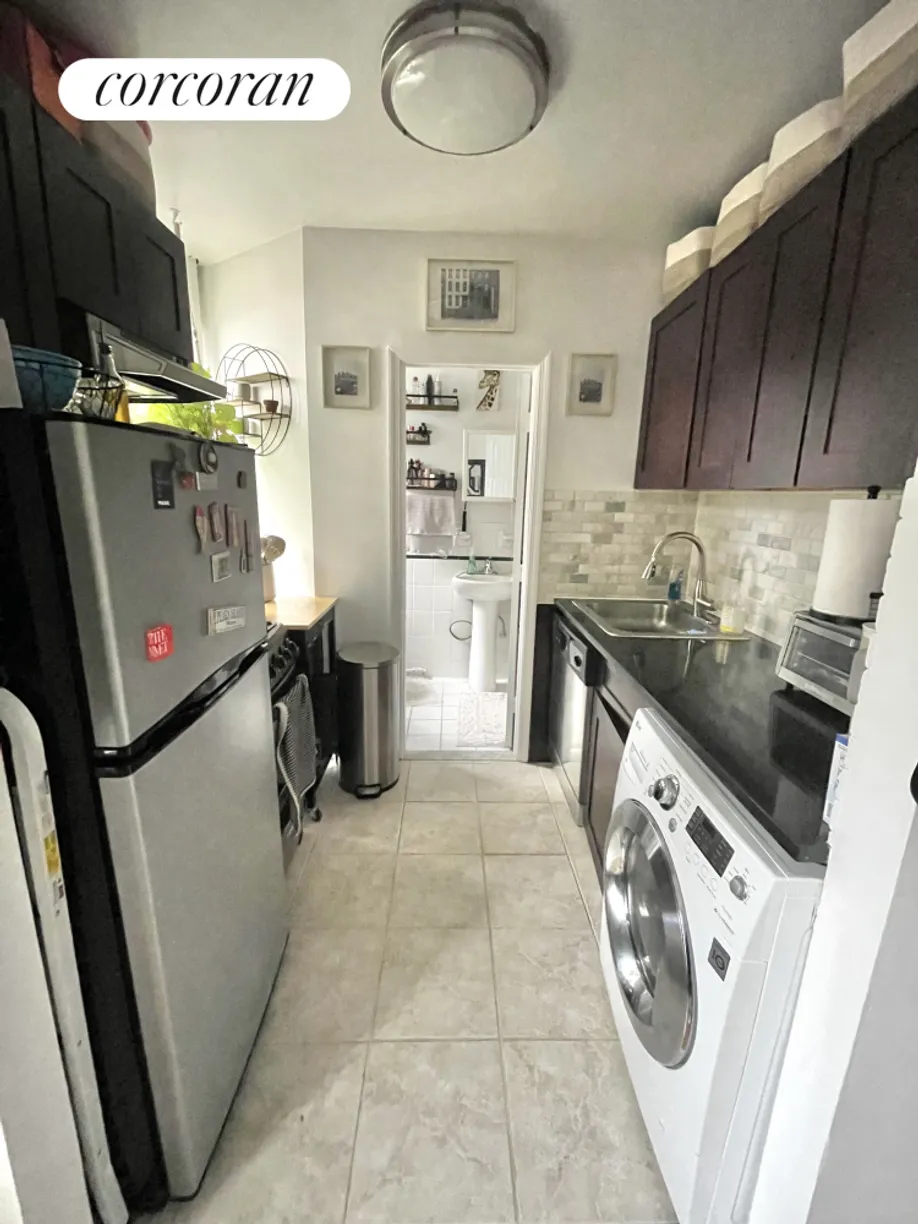 New York City Real Estate | View 338 East 65th Street, 26 | room 1