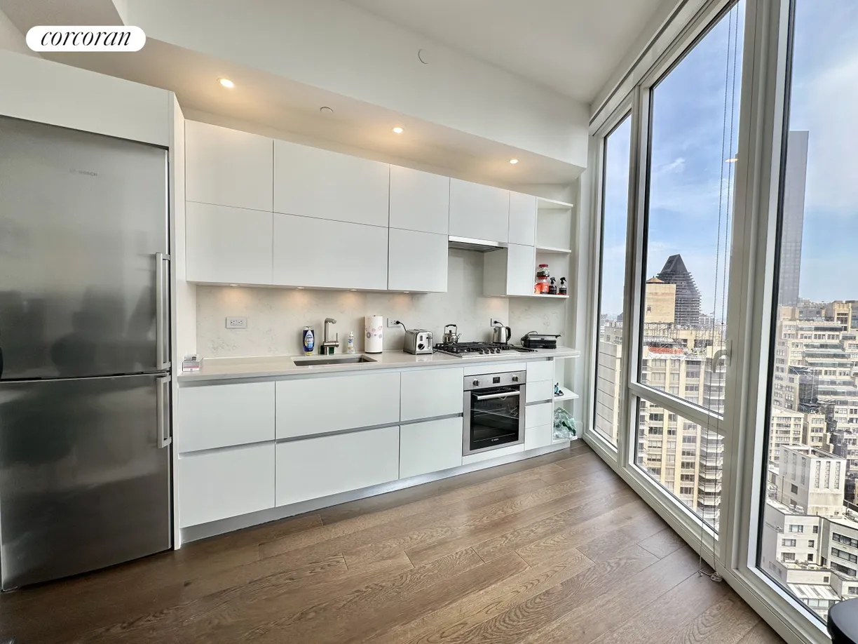 New York City Real Estate | View 222 East 44th Street, 31F | room 1