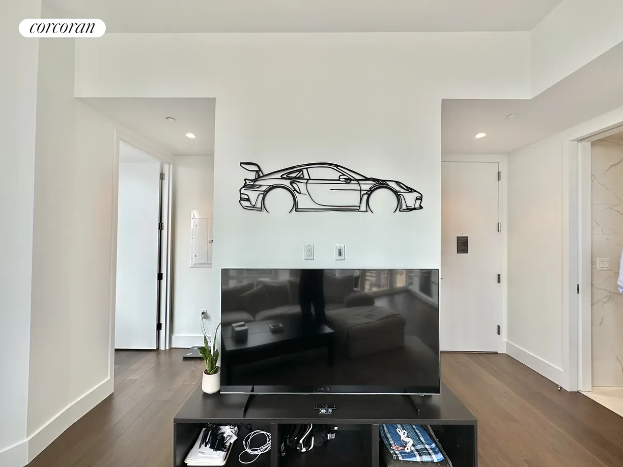 New York City Real Estate | View 222 East 44th Street, 31F | room 2