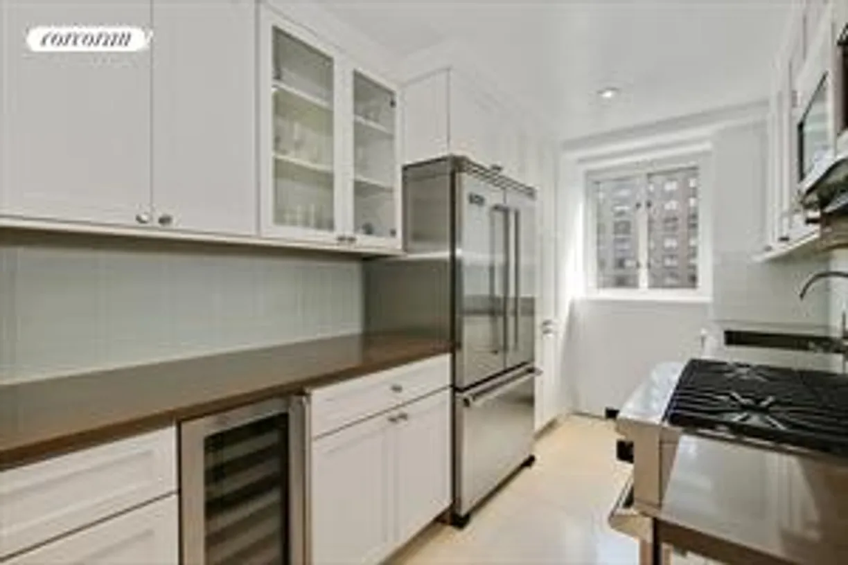New York City Real Estate | View 200 East 66th Street, B1106 | room 1