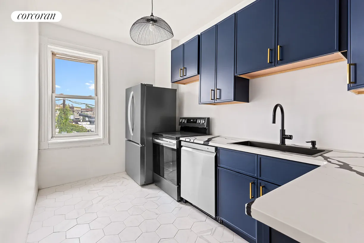 New York City Real Estate | View 107 Kenilworth Place, 2 | room 2