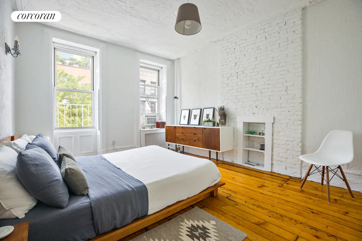 New York City Real Estate | View 236 East 6th Street, 4E | room 1