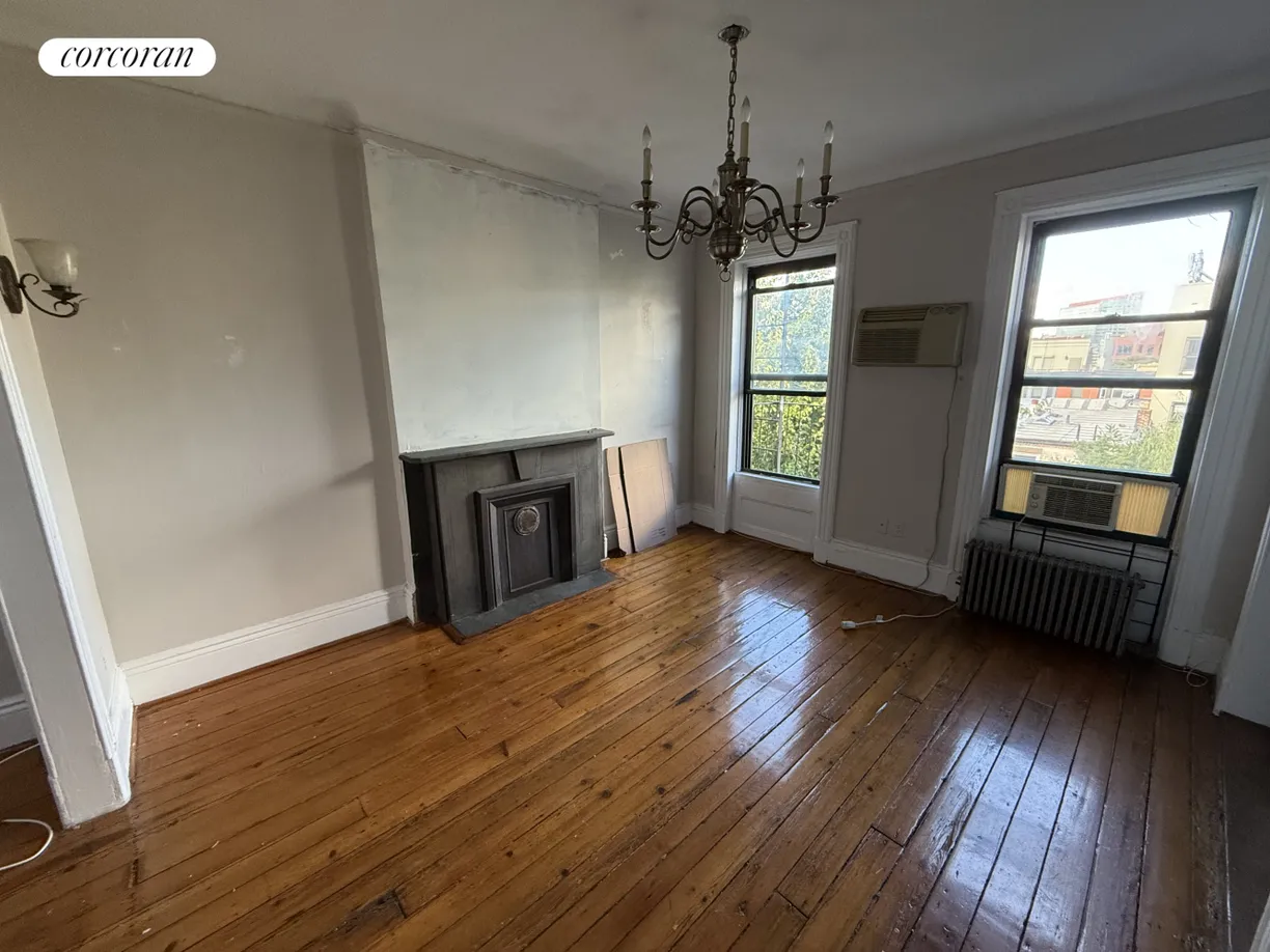 New York City Real Estate | View 715 Sackett Street, 4R | 1 Bed, 1 Bath