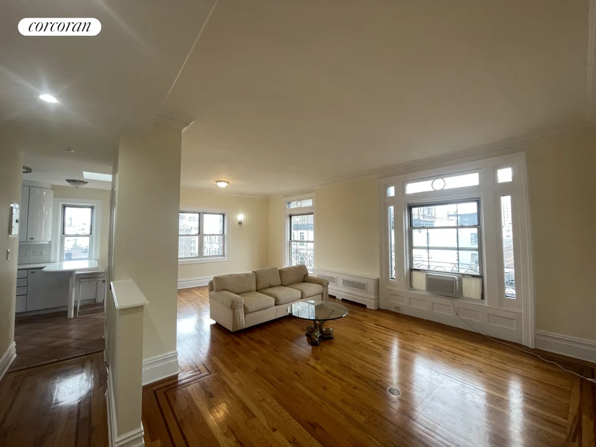 New York City Real Estate | View 62 Pierrepont Street, 8E | 2 Beds, 1 Bath