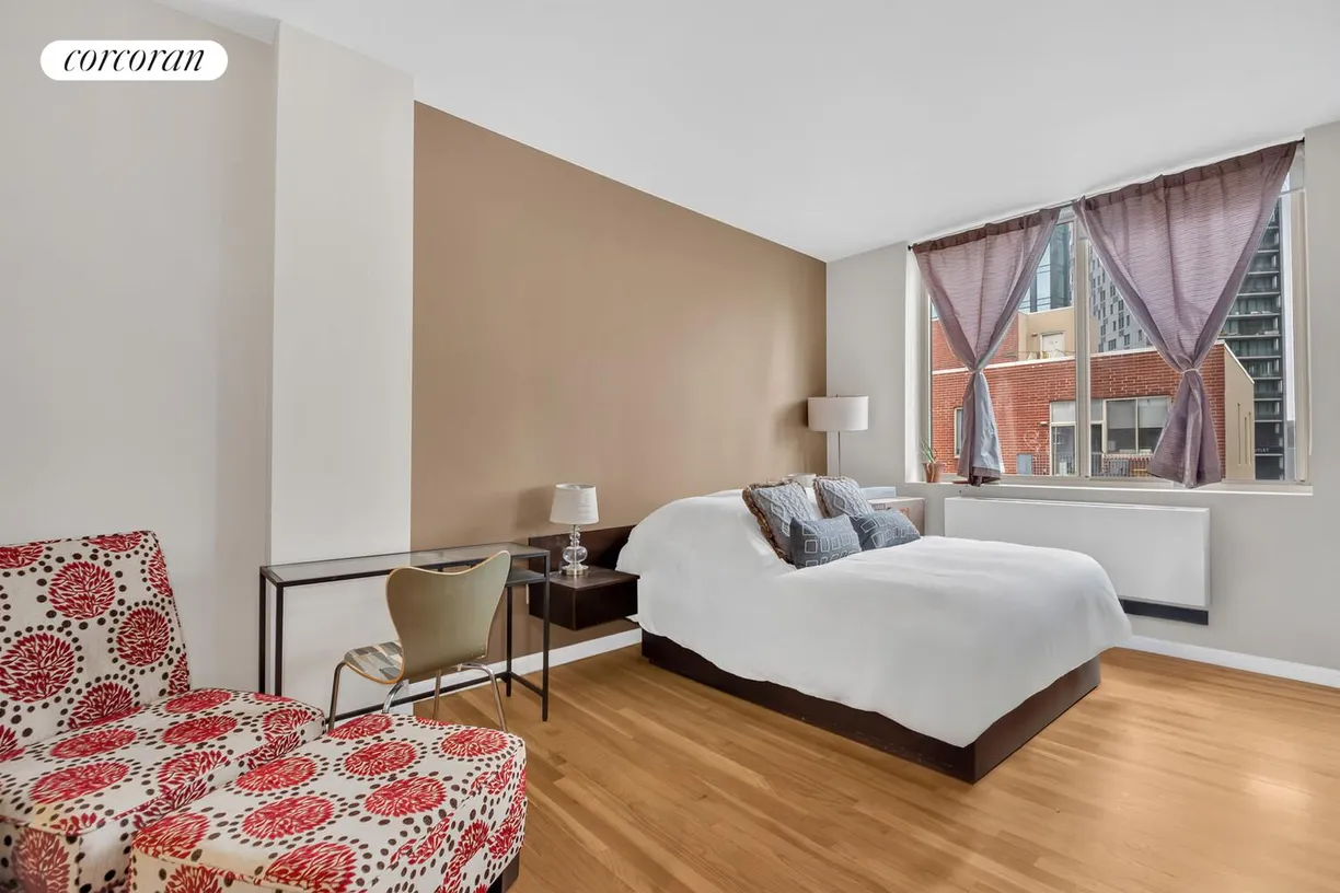 New York City Real Estate | View 557 Atlantic Avenue, 8C | room 2