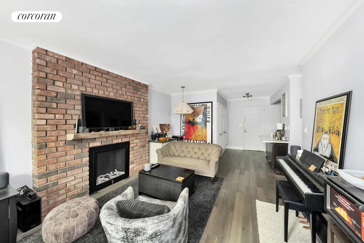 New York City Real Estate | View 250 West 15th Street, 2A | room 2