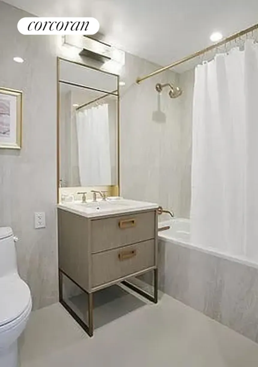 New York City Real Estate | View 3 Court Square, 3509 | room 2