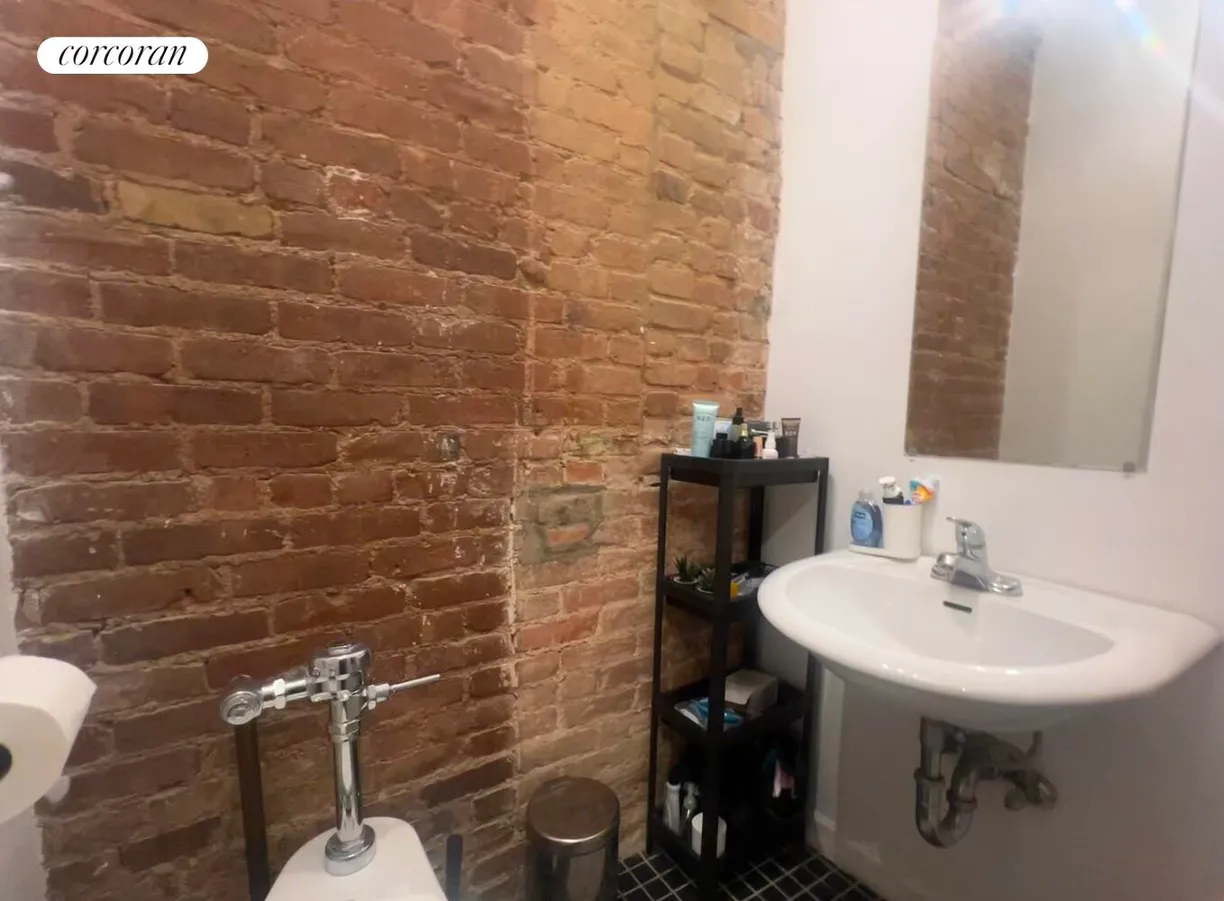 New York City Real Estate | View 70 Orchard Street, 4 | room 1