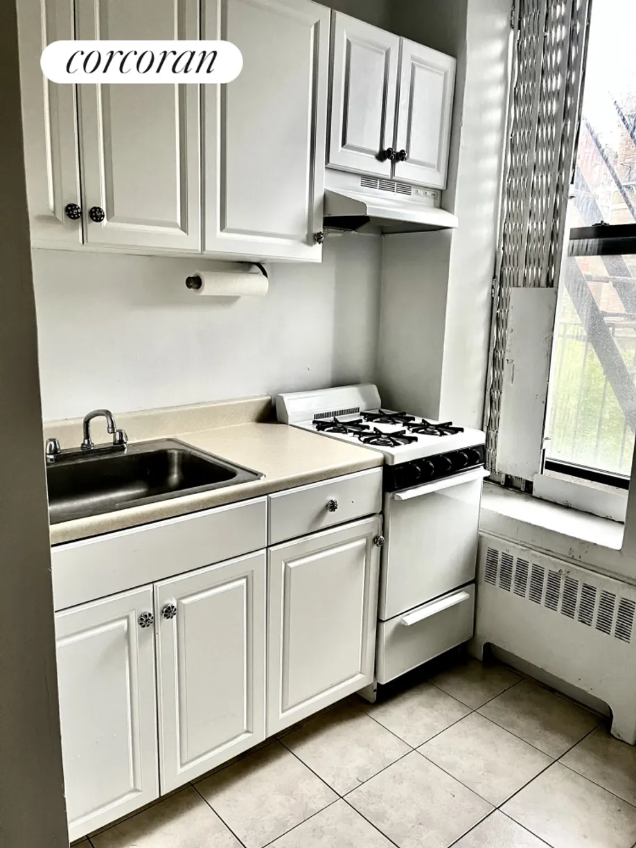 New York City Real Estate | View 100 West 85th Street, 2C | 1 Bed, 1 Bath