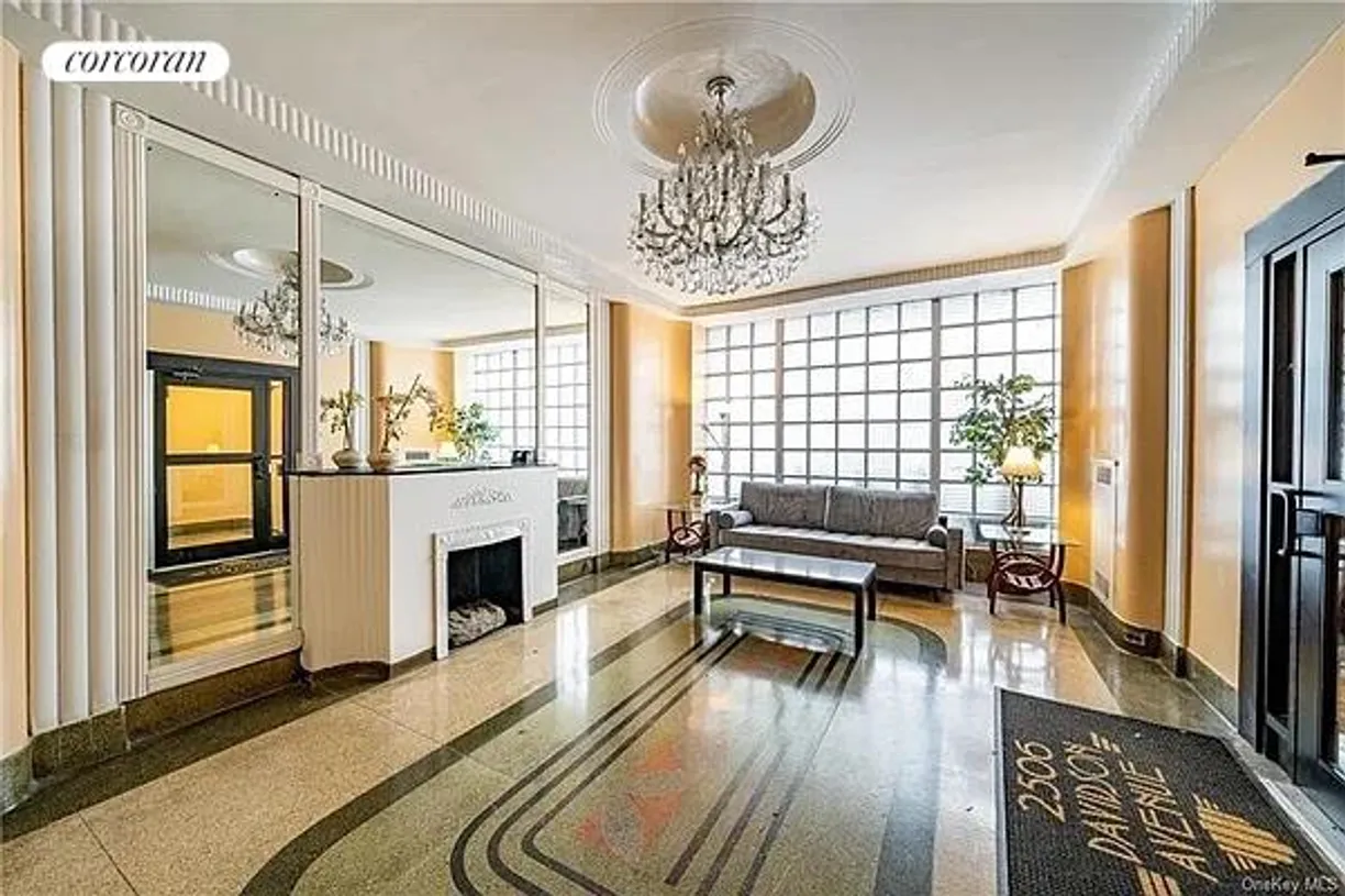 New York City Real Estate | View 2506 Davidson Avenue, 4F | 1 Bed, 1 Bath