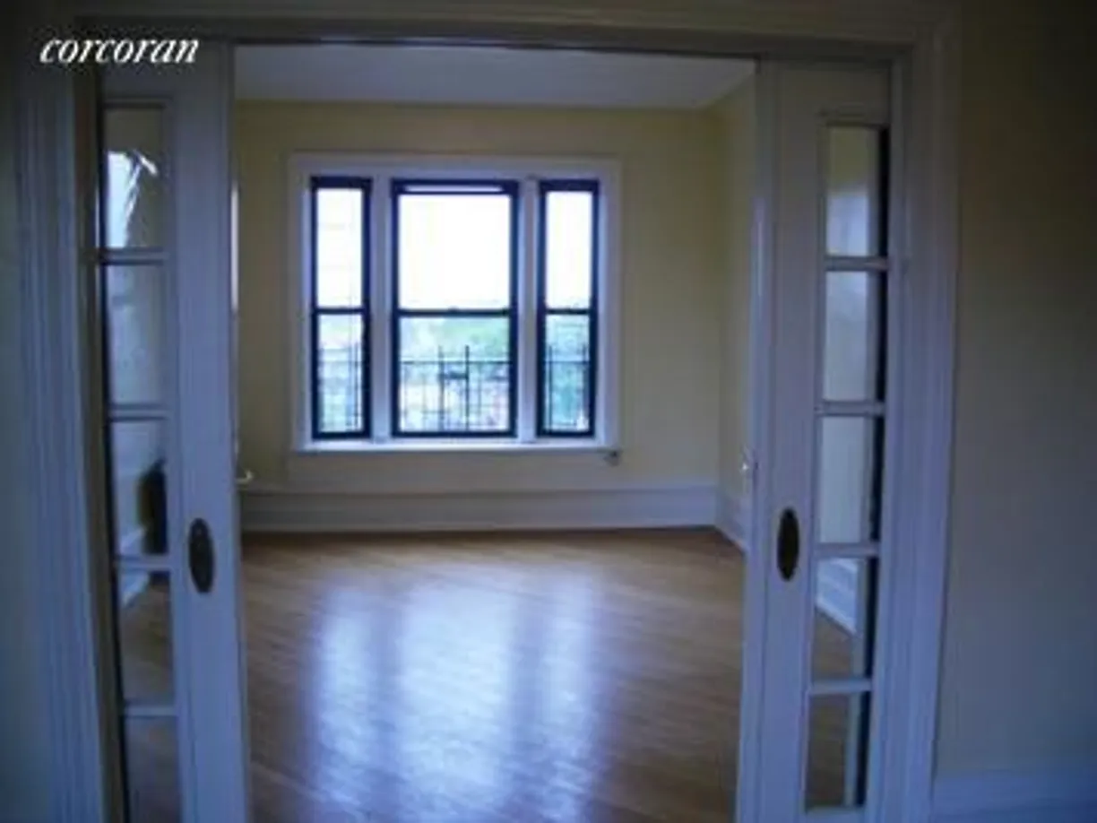 New York City Real Estate | View 415 Washington Avenue, 63 | 1.5 Beds, 1 Bath