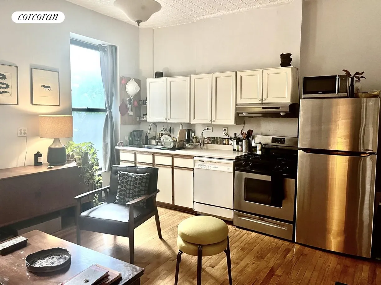 New York City Real Estate | View 67 Saint Felix Street, 1F | 2 Beds, 1 Bath