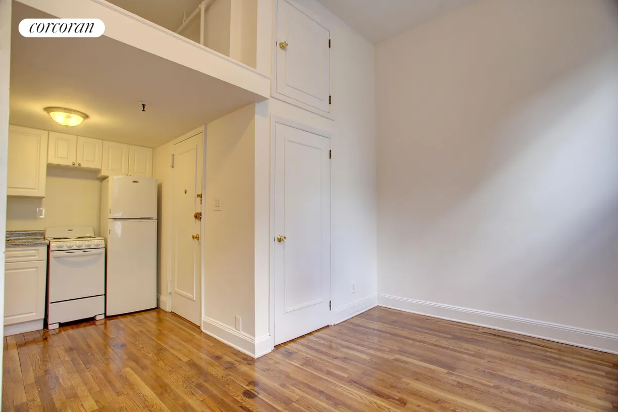 New York City Real Estate | View 304 West 30th Street, 5 | Bedroom