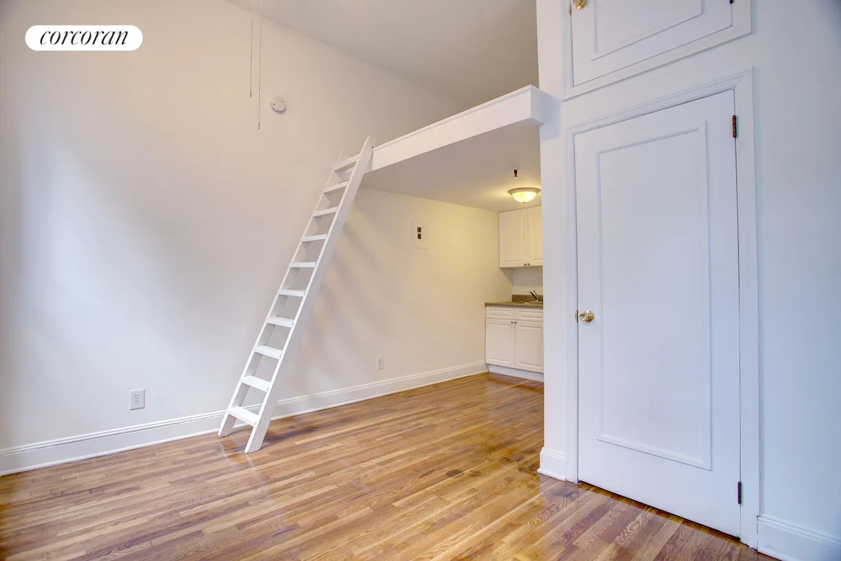 New York City Real Estate | View 304 West 30th Street, 5 | Bedroom