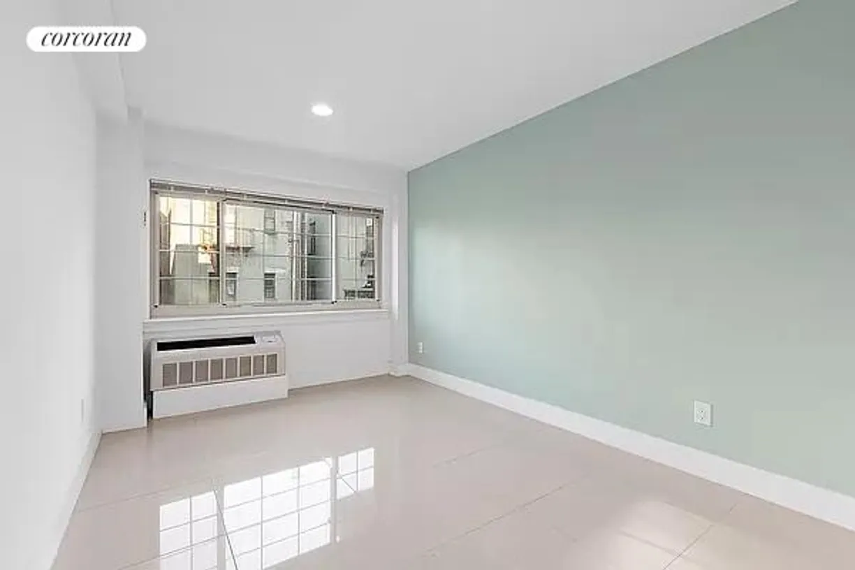New York City Real Estate | View 207 West 115th Street, 24 | room 1