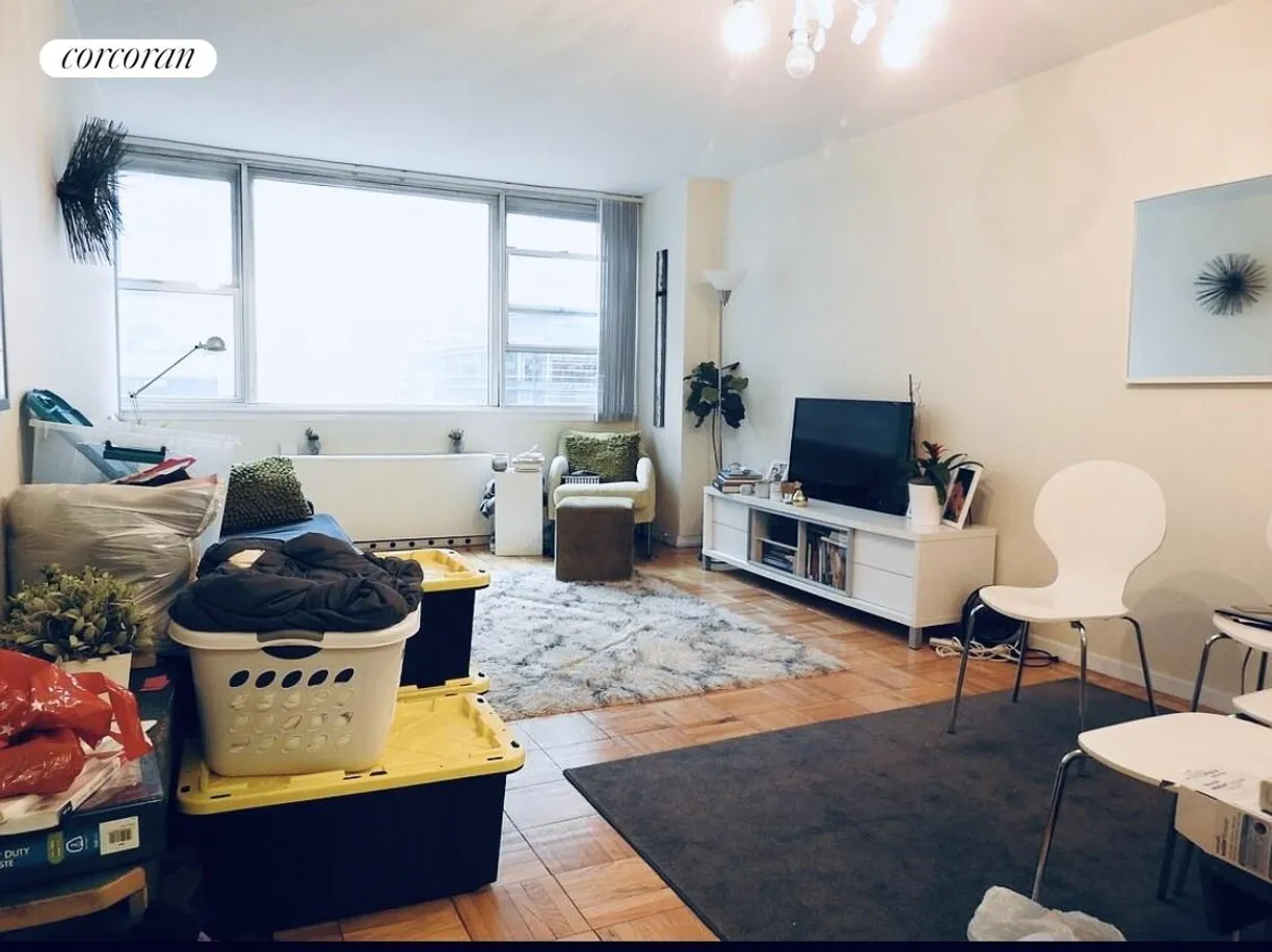 New York City Real Estate | View 200 EAST 58TH STREET, 7F | 1 Bed, 1 Bath
