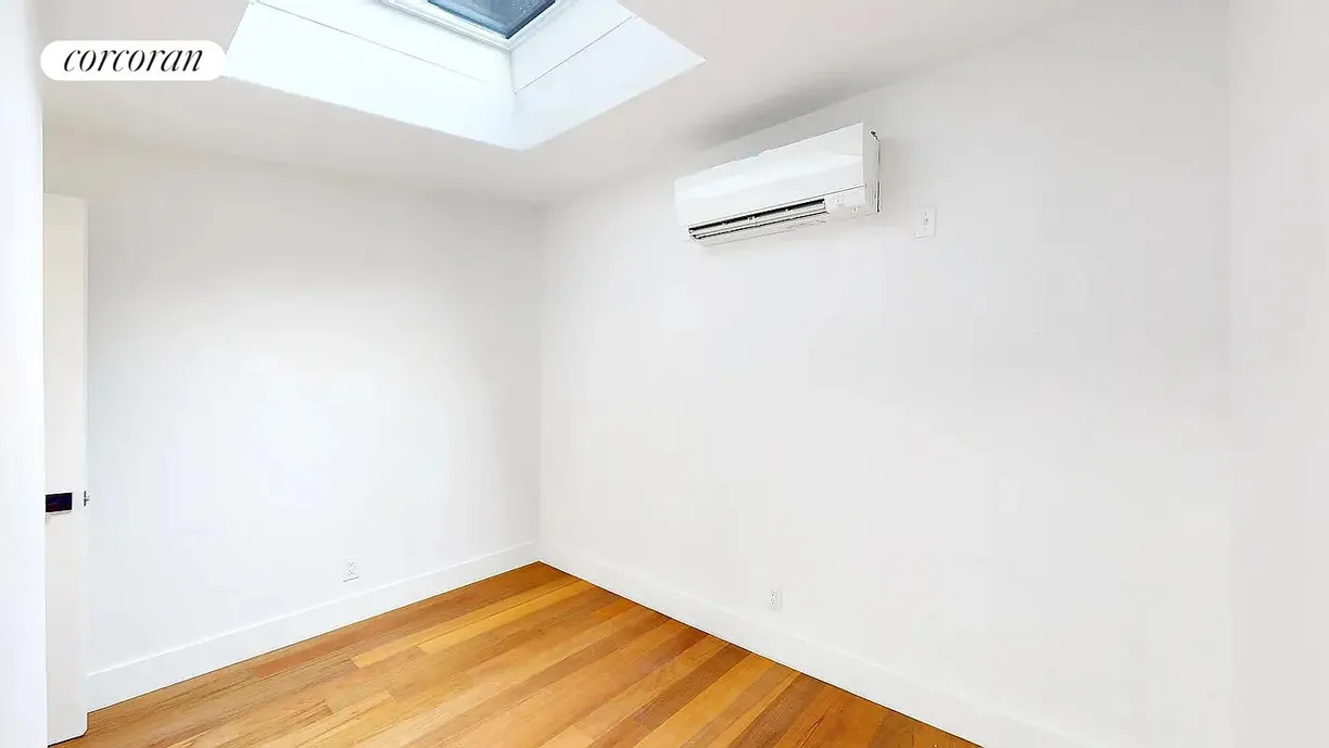 New York City Real Estate | View 659 Tenth Avenue, 1A | room 2