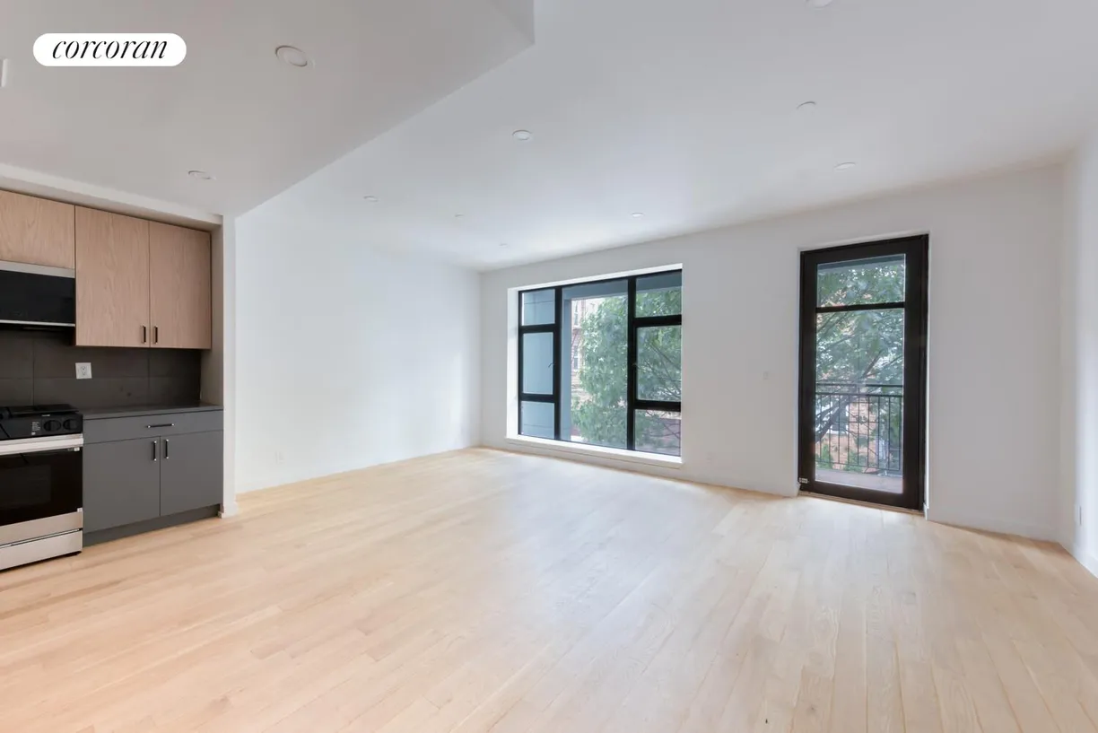 New York City Real Estate | View 130 Diamond Street, 2B | 2 Beds, 2 Baths
