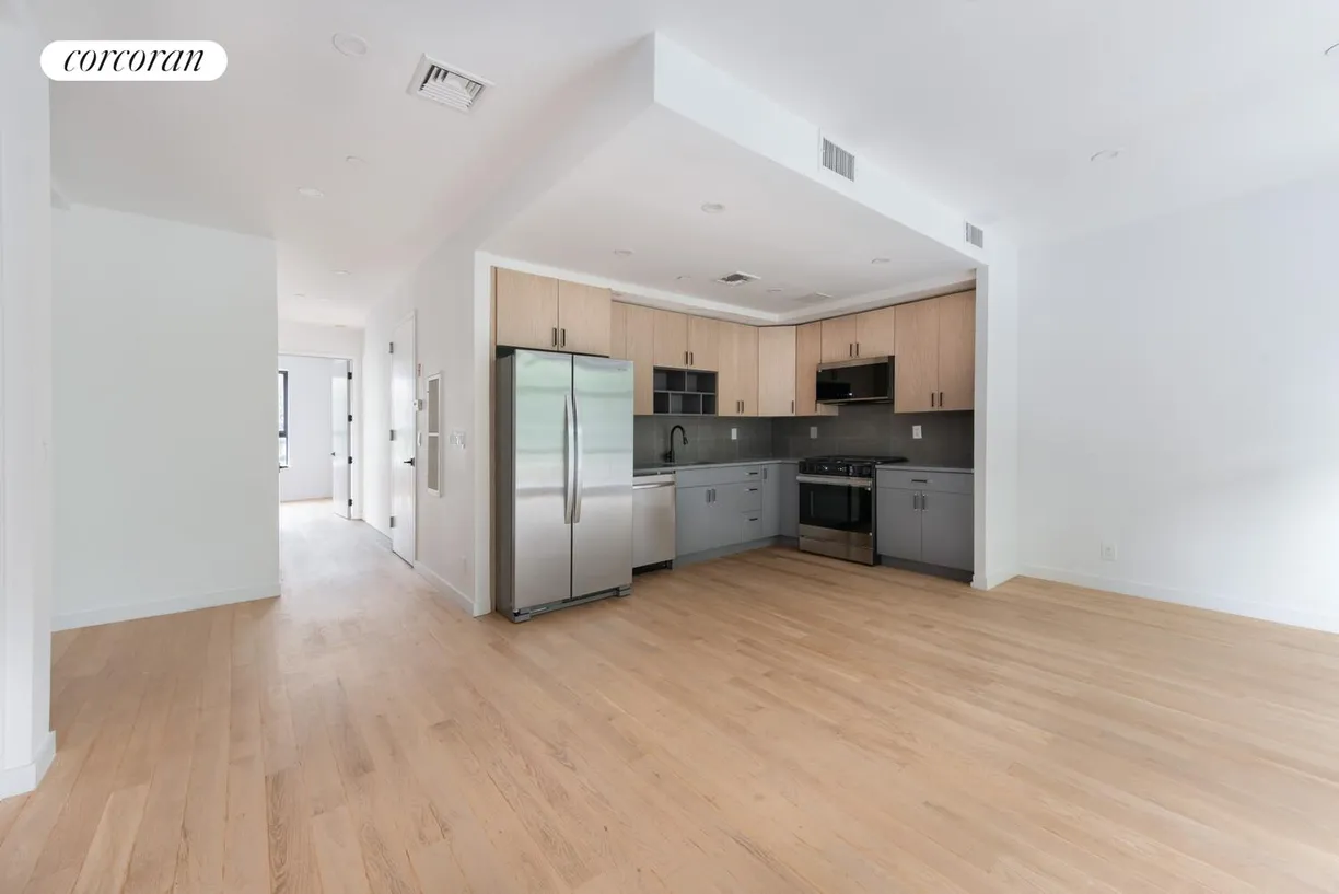 New York City Real Estate | View 130 Diamond Street, 2B | room 1