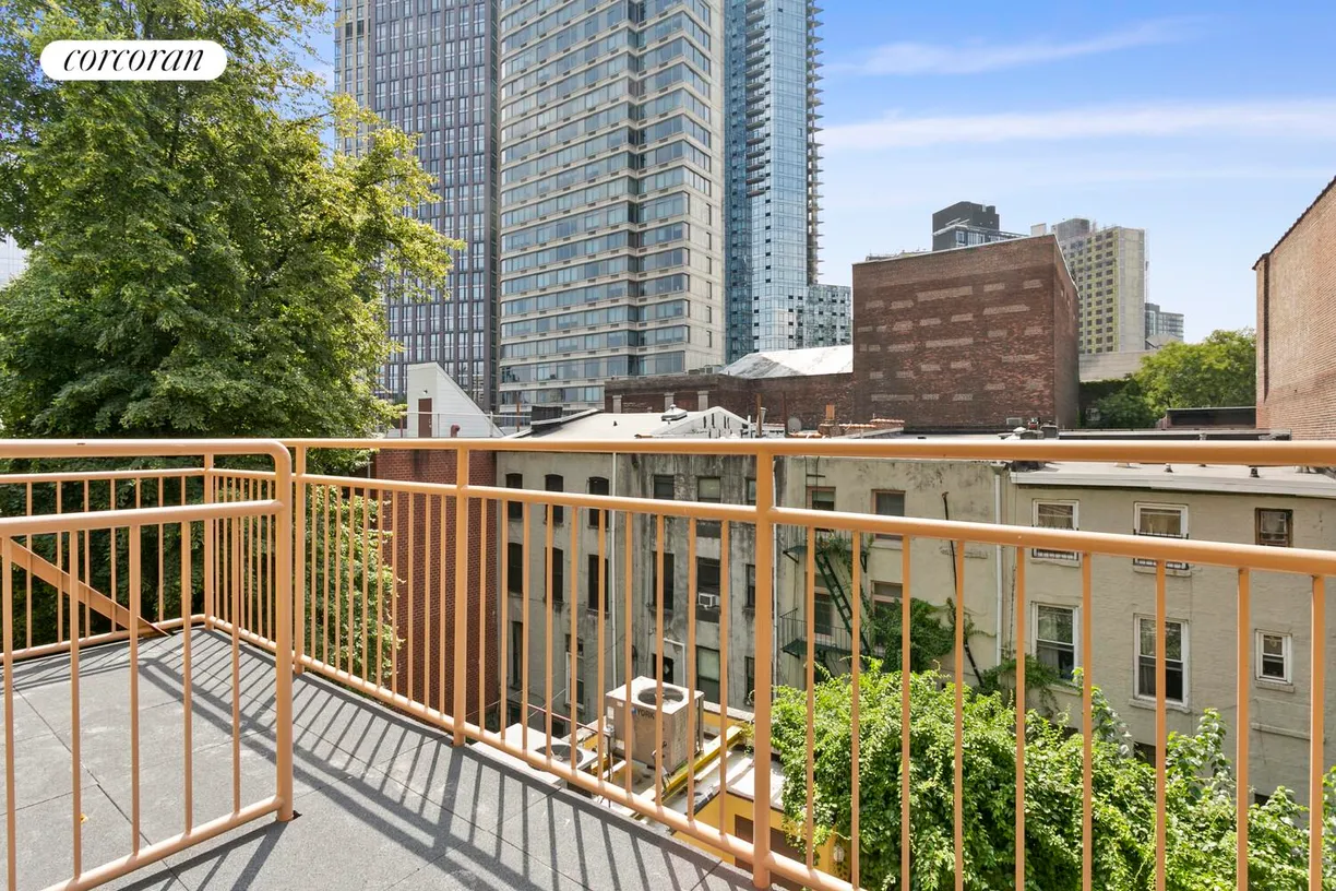 New York City Real Estate | View 36 St Felix Street, 2R | 2 Beds, 1 Bath