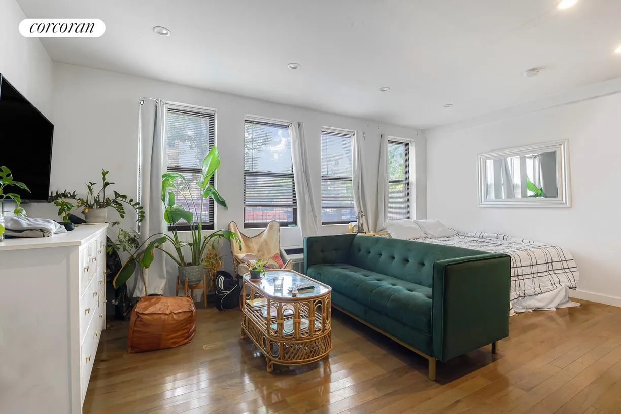 New York City Real Estate | View 9 Orient Avenue, 1F | 1 Bath