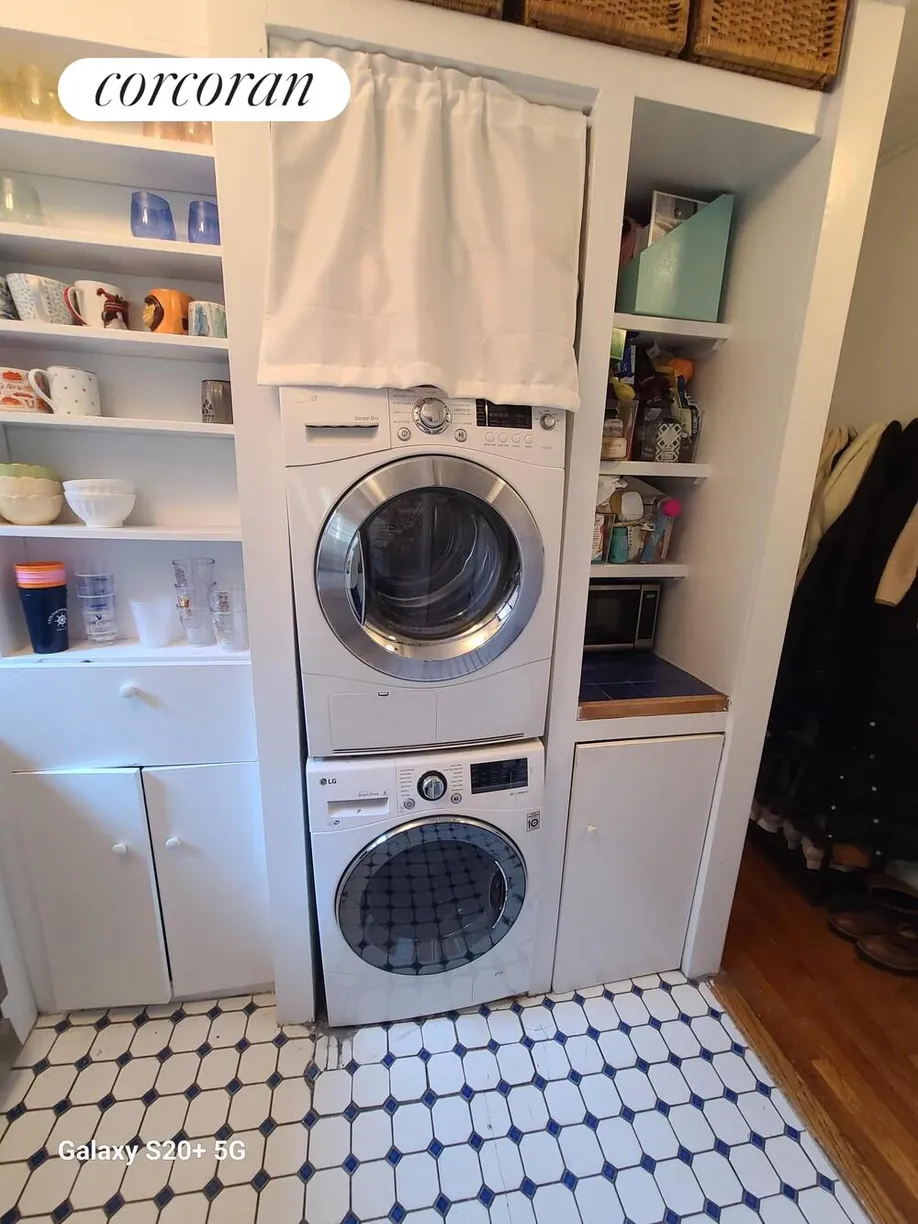 New York City Real Estate | View 2 Jane Street, 3A | room 2