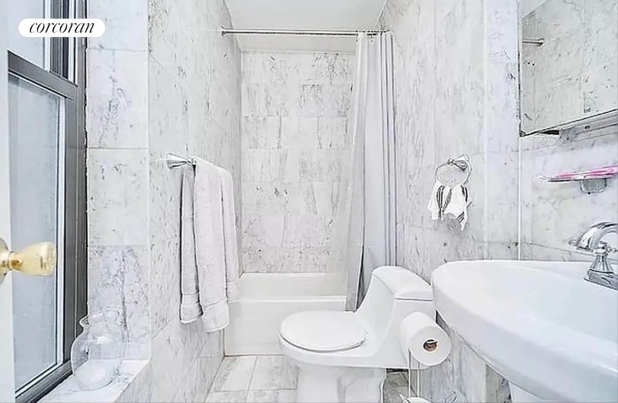 New York City Real Estate | View 19 Commerce Street, 9 | room 2
