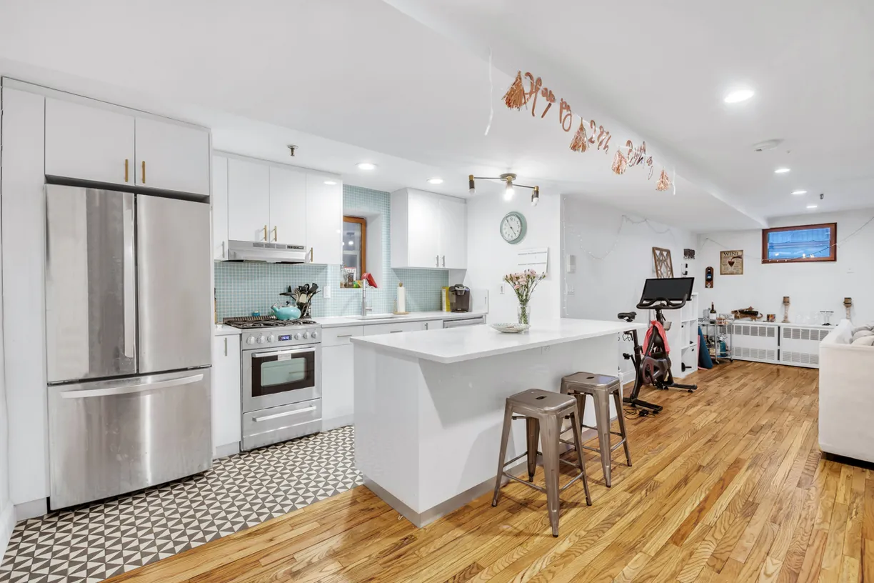 New York City Real Estate | View 579 Washington Avenue, 1B | 3 Beds, 2 Baths