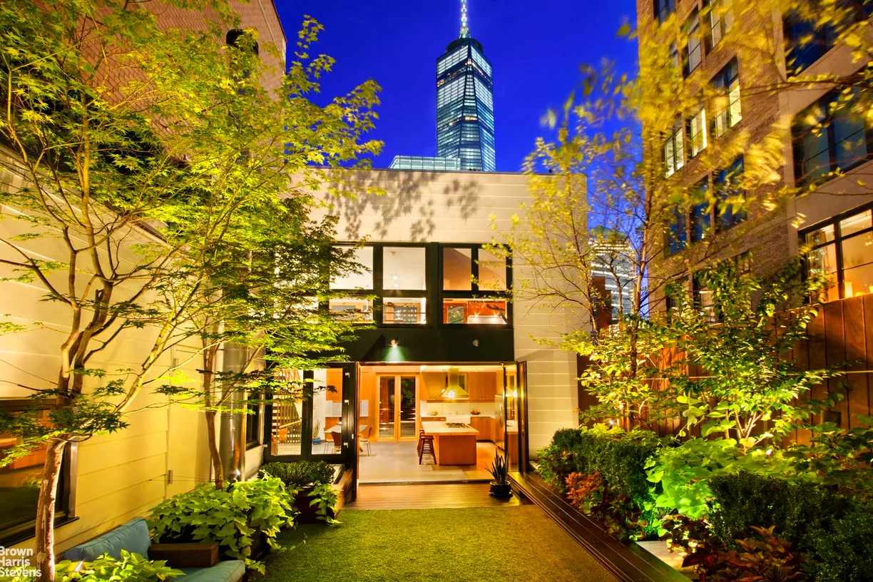 New York City Real Estate | View 153 Chambers Street, PH | 3 Beds, 2 Baths