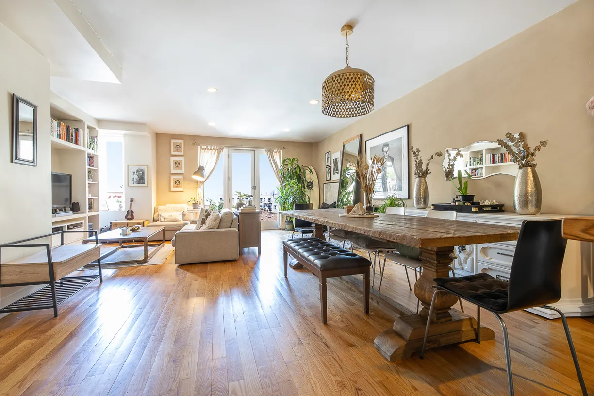 New York City Real Estate | View 176 South 4th Street, 2B | 2 Beds, 1 Bath