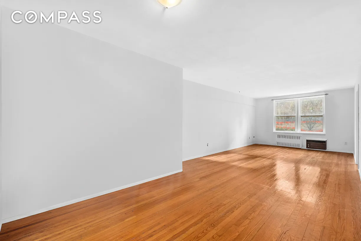 New York City Real Estate | View 36 Hamilton Avenue, 2R | 2 Beds, 1 Bath