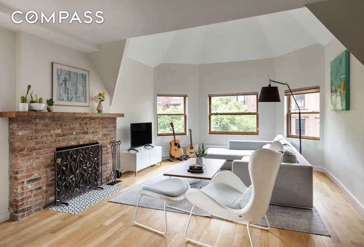 New York City Real Estate | View 153 Lincoln Place, 3A | 3 Beds, 2 Baths