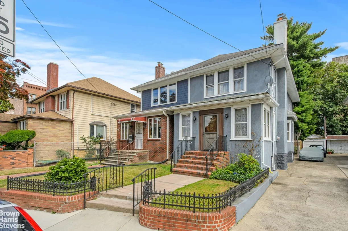 New York City Real Estate | View 8311 7th Avenue, TOWNHOUSE | 3 Beds, 2 Baths