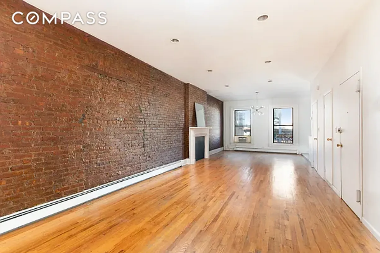 New York City Real Estate | View 139 Broadway, 4 | 2 Beds, 1 Bath