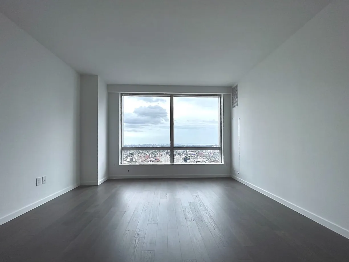 New York City Real Estate | View 1 City Point, 47G | 1 Bed, 1 Bath
