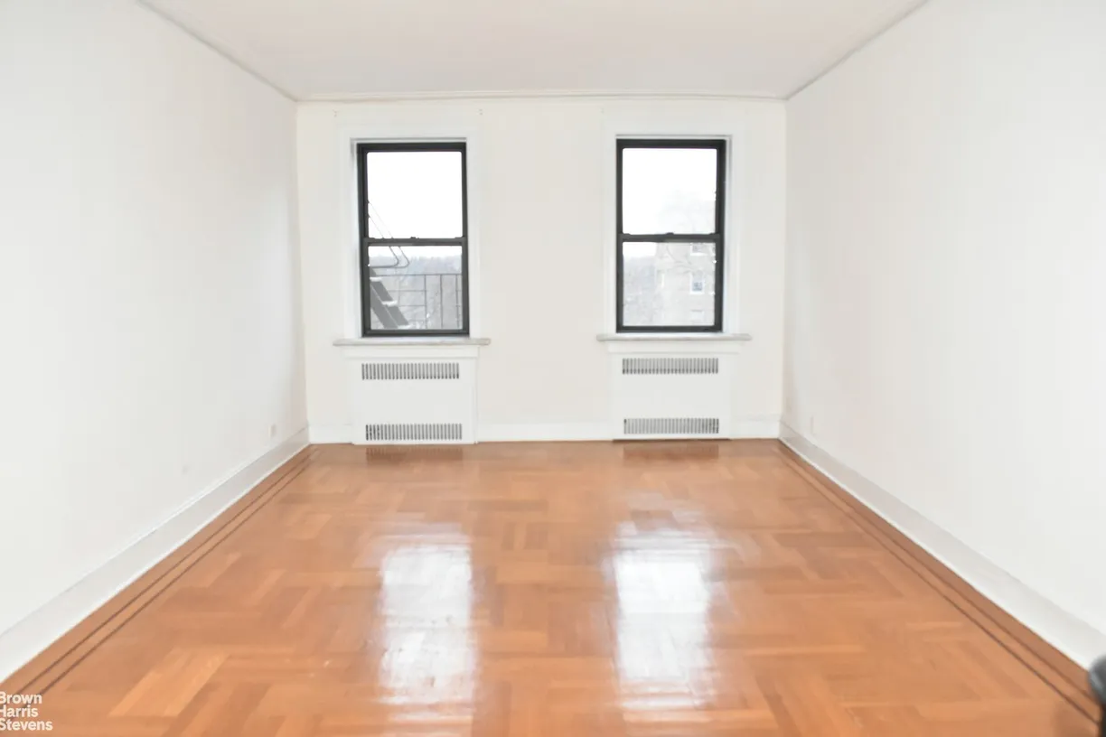 New York City Real Estate | View Ft Washington Avenue | 2 Beds, 2 Baths