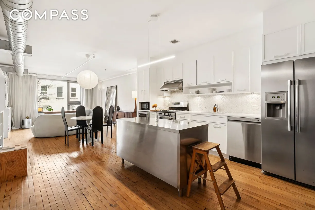 New York City Real Estate | View Lexington Avenue | 1 Bed, 2 Baths