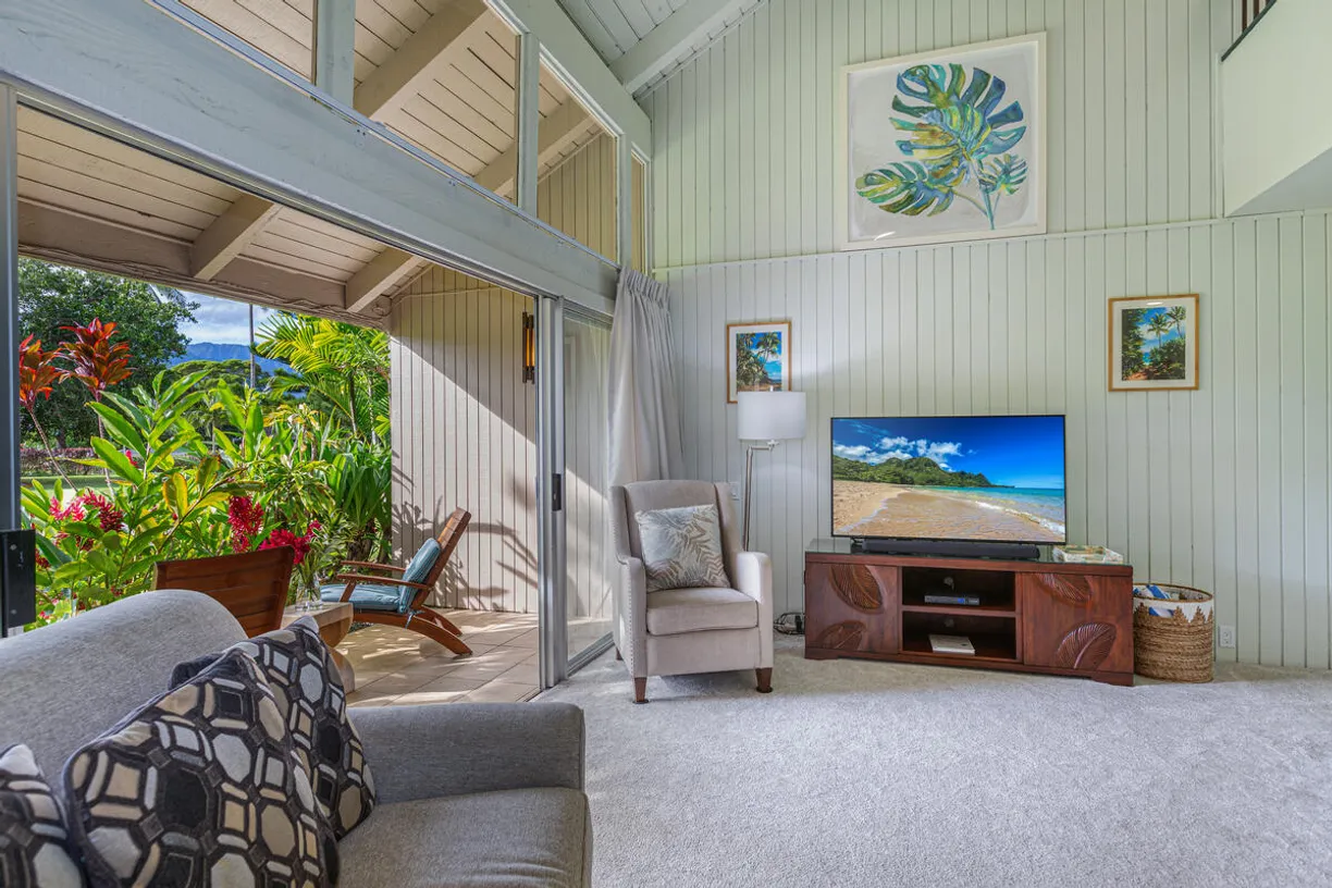 Hawaii Real Estate | View 5280 KA HAKU RD, #8 | room 2