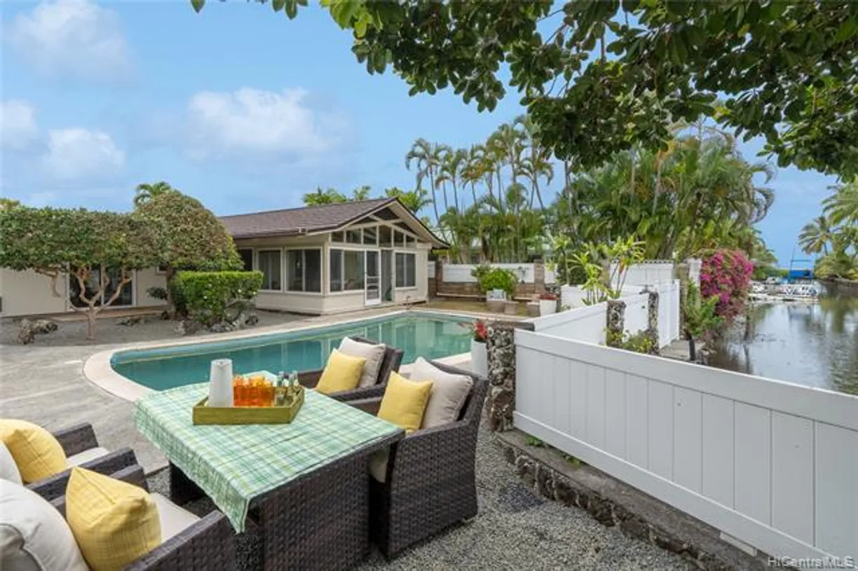 Hawaii Real Estate | View 44-044 Kaimalu Place | room 2