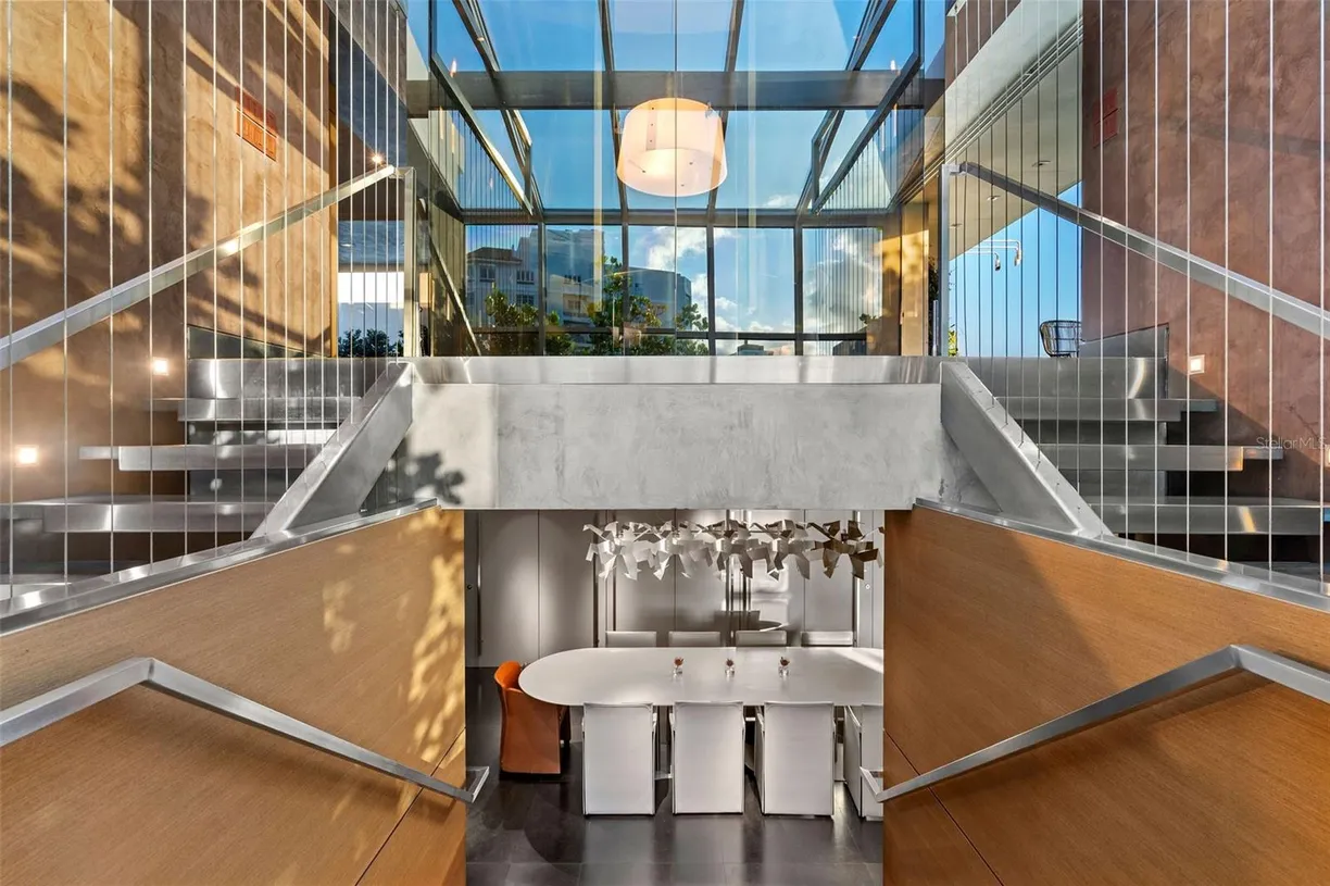 Puerto Rico Real Estate | View 1800 Mcleary #PH2 | room 1