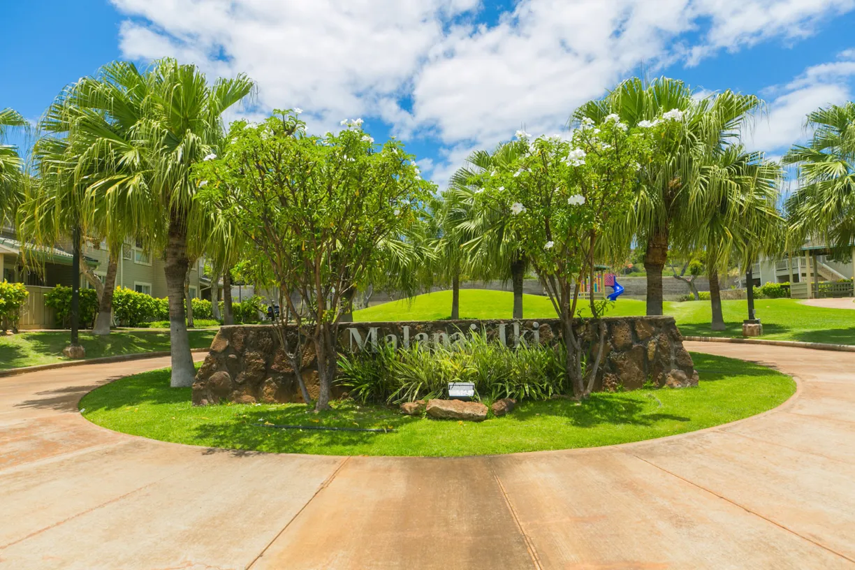 Hawaii Real Estate | View 91-1061 Oaniani Street, #2D | 2 Beds, 1 Bath