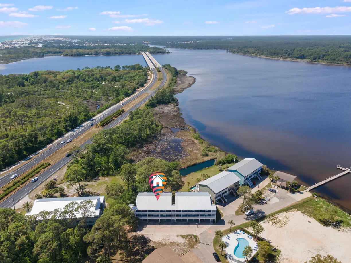 Northwest Florida Real Estate | View 300 Cain Rd Unit# 320 | room 1