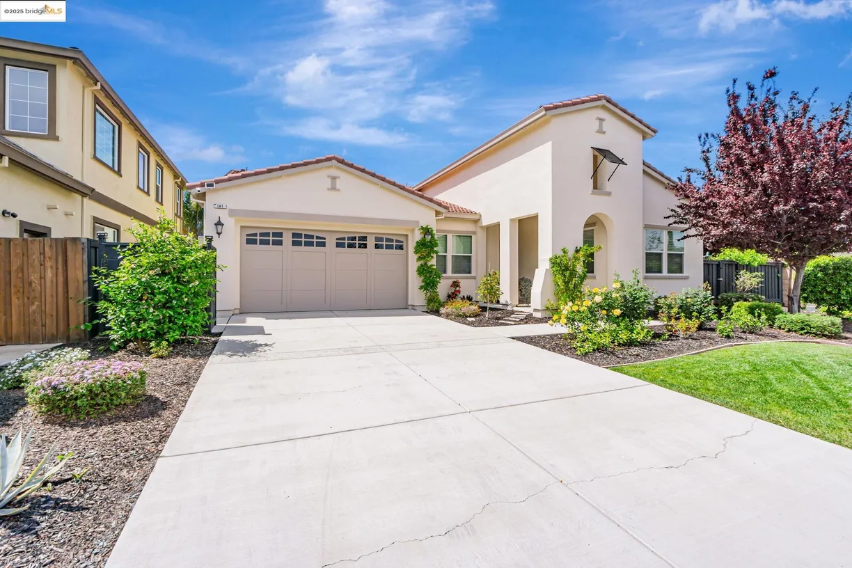 Northern California Real Estate | View 141 French Dr | room 1