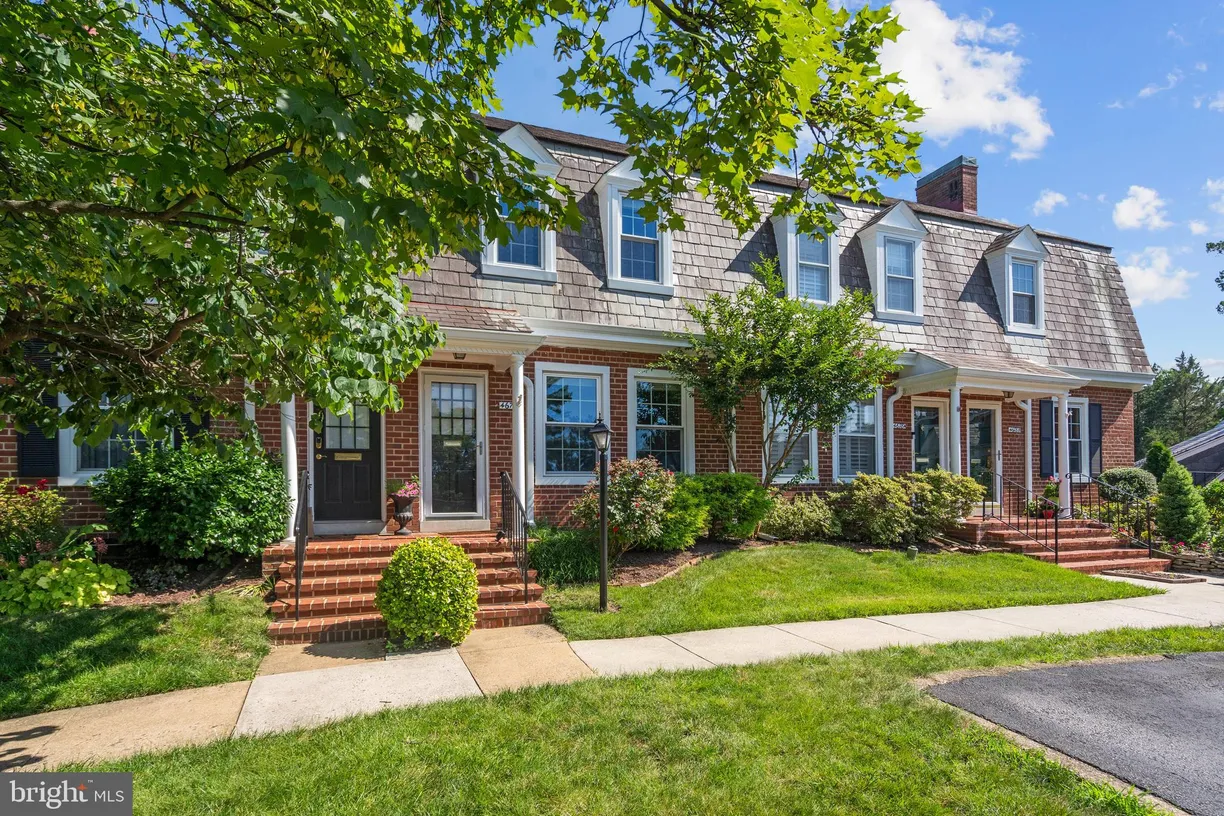 Washington Metro Area Real Estate | View 4676 36th Street S Unit# B | room 2